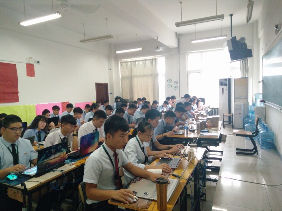 八维职业学校软件测试工程师培训课程