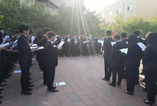 八维教育铸就数字技能殿堂培育未来科技精英基地