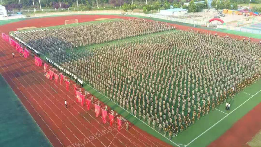 八维学校解锁未来科技的钥匙引领人工智能智慧学习新纪元