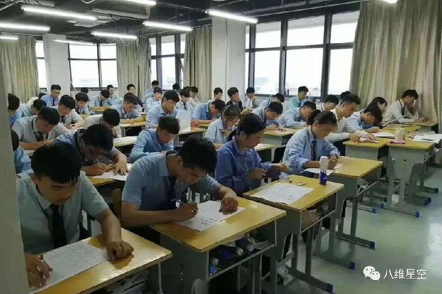 UI设计师课程培训班费用多少钱