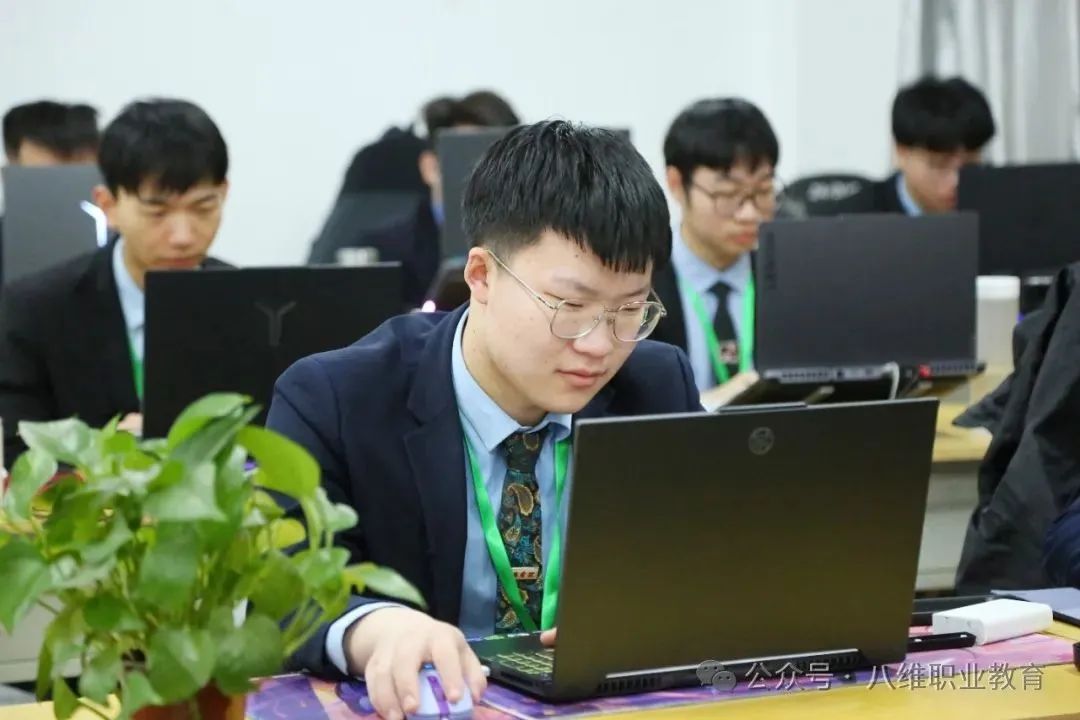 江苏宿迁八维学校AI教育的创新先锋引领新潮流的风向标