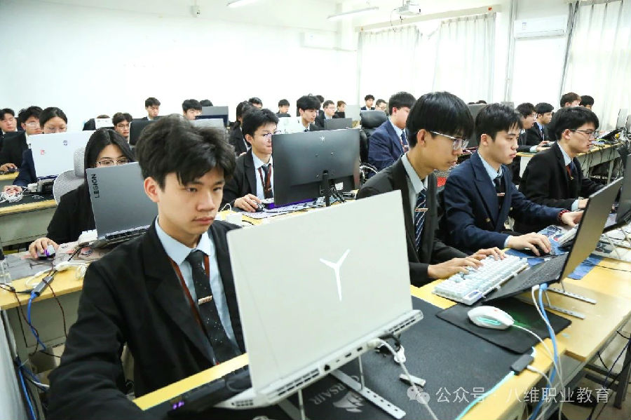 ‌江苏宿迁八维教育游戏开发专业打造数字创意精英的摇篮