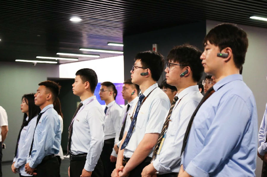 八维职业学校技能锤炼铸就高质量就业引领学子迈向高薪未来