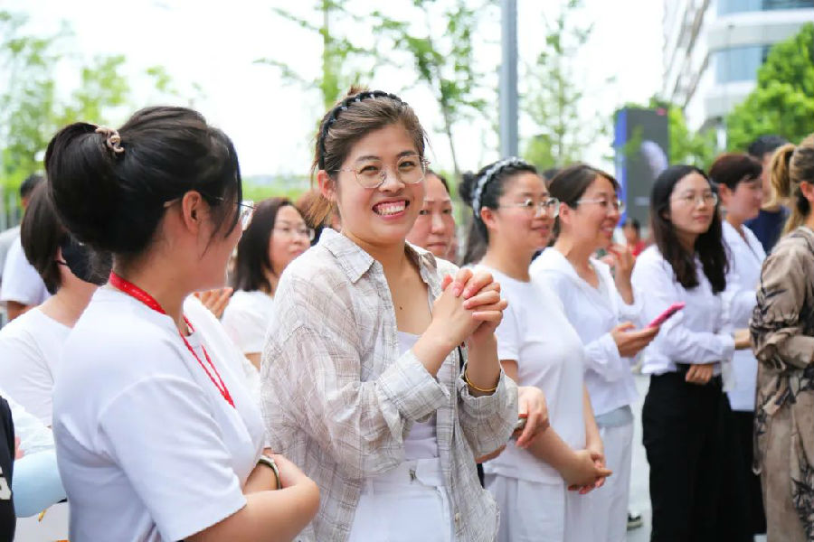 北京八维信息集团入驻永丰智慧谷校区仪式隆重举行