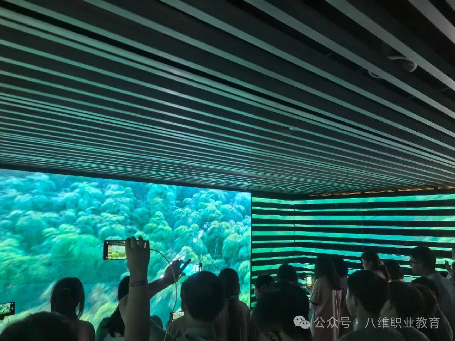 八维教育学子世界五百强企业研学纪实