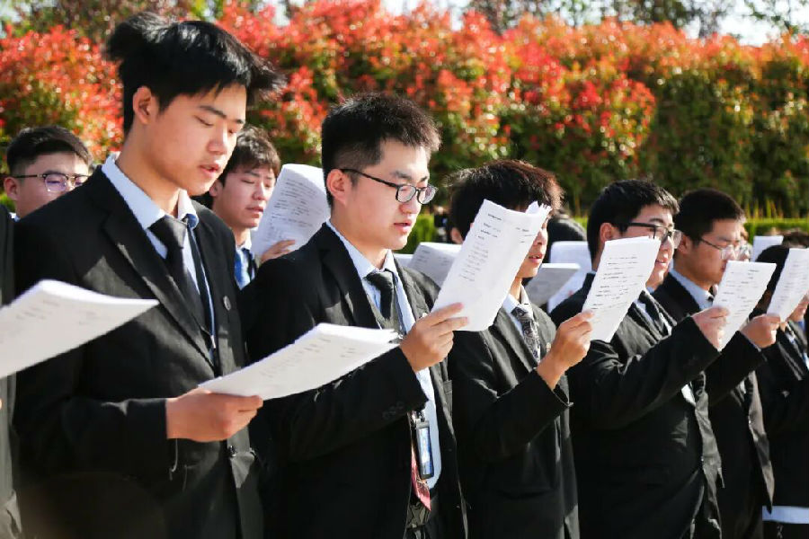 八维职业学校用技能+学历双保险让每位学子赢在未来