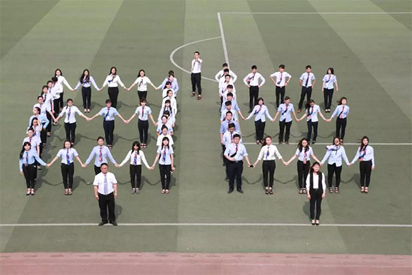 八维职业学校网络工程专业学子学习生活风采