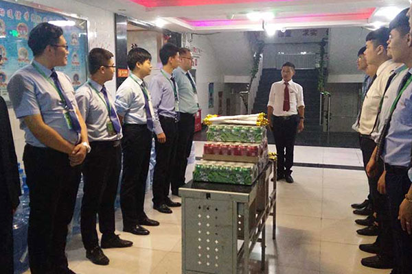 八维教育培训学校网络工程专业学子学习生活风采