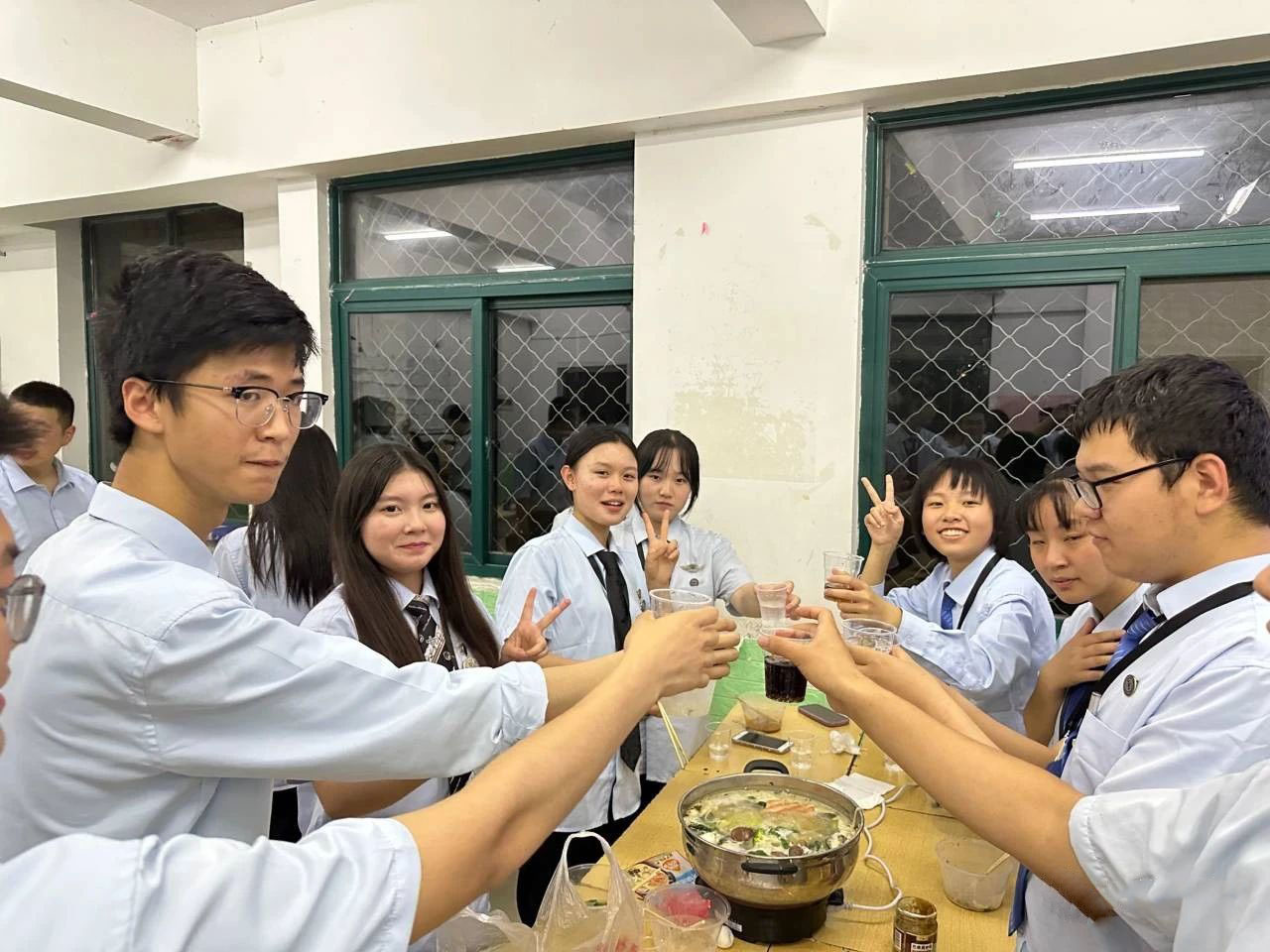 八维职业学校网络工程专业学子学习生活风采