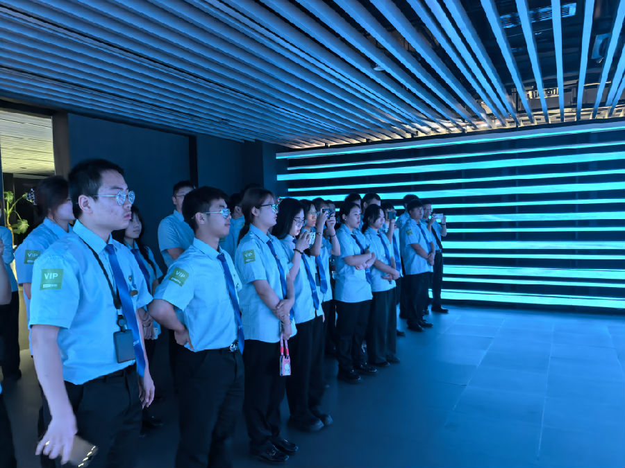 八维职业学校：奏响数字科技领域交响曲，打造数字技术人才星途计划！