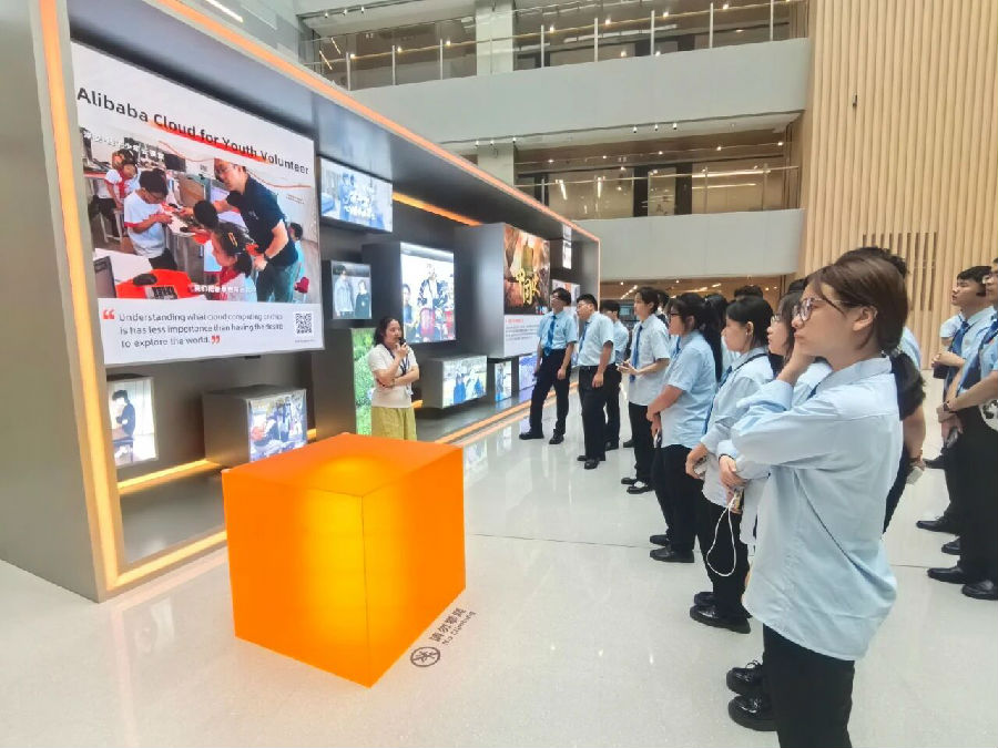 八维职业学校：精准对接企业新需求，解锁学子就业新机遇！